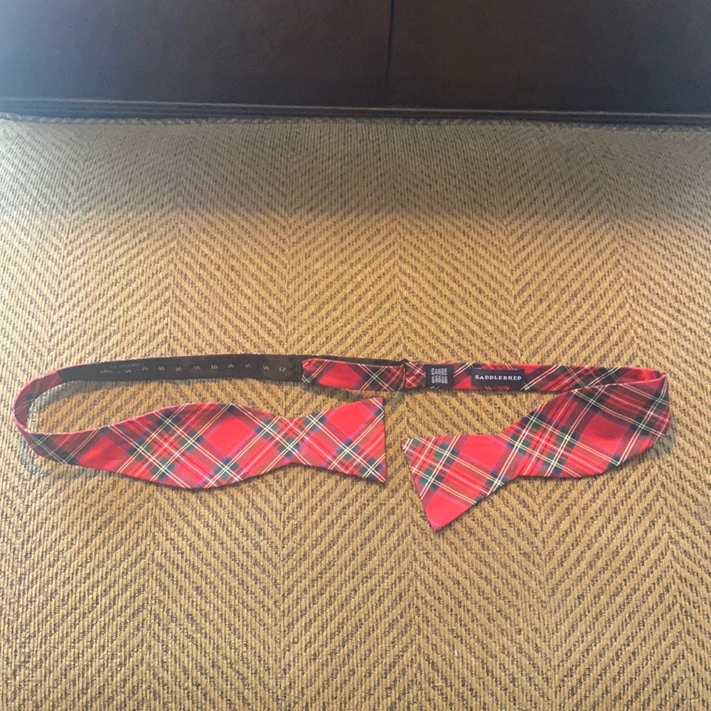Saddlebred Plaid Adjustable Bow tie